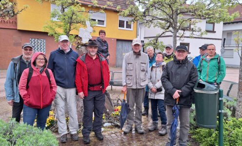 Steine, Geschichte und ein Gipfelkreuz